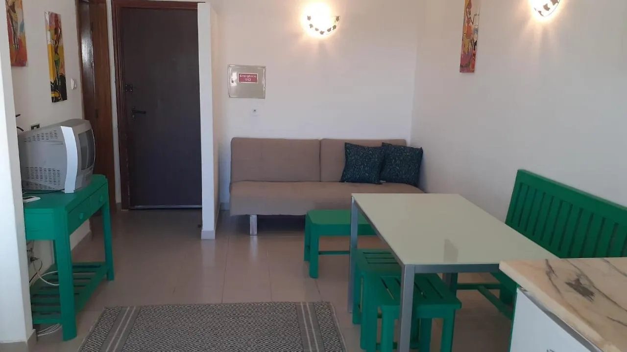Portimao Beachfront Apartment By Trip2Portugal 0*,
